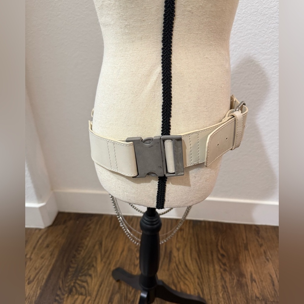 Free People White Leather Diamonte Chain Belt Distressed NEW NWOT - Picture 8 of 11
